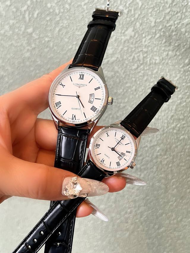 白 -金 钢带+20 。浪琴-Longines精品情侣对表携手而来，简约精致，品质精湛，热卖全城。采用进口石英机芯，顶级316精钢表壳，进口小牛皮表带，矿物质超