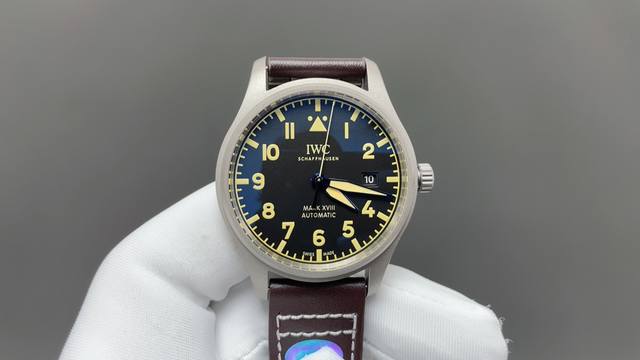 Aof厂推荐之马克系列 旗舰版 超级钛合金马克飞行员！ 王者归来。 循例透明化真假对比！ 1.Aof不惜成本单独再购一只原装开模，耗时两年，终可修正市面现有版本