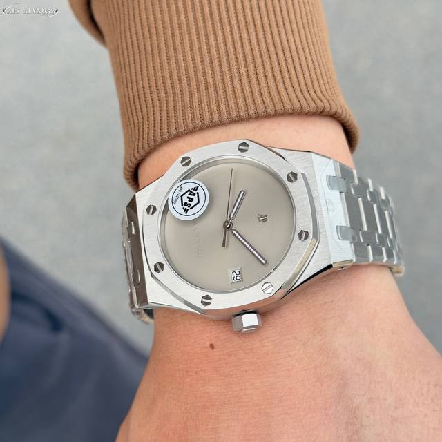 Aps-爱彼-Alyx联名 升级V2版本 械男士腕表 搭载性能稳定的9015改Cal.3120机芯 超级蓝宝石玻璃 更加的耐磨防刮 超强夜光显示 每颗字面钉都是