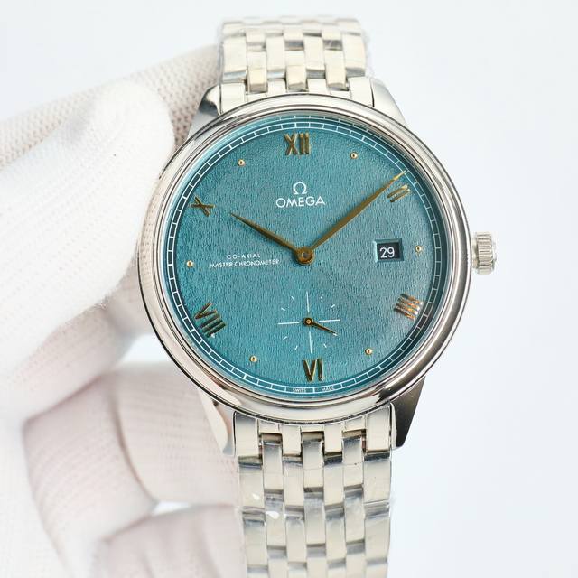 钢带 皮带 金50 第三代蝶飞典雅重磅登场两针半机械腕表 1Tw最新推出 欧米茄 Omega 蝶飞系列 Mo1 典雅小秒针款 全新升级版41表径同步官网 内部搭