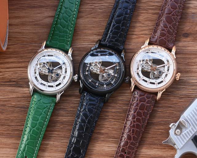 同价 最新：百达翡丽最佳设计独家首发 类型：精品男士腕表 表带：真牛皮表带 机芯：高端全自动机械机芯 镜面：矿物质强化玻璃更高清 品味高雅 浩瀚大气 匠心独运