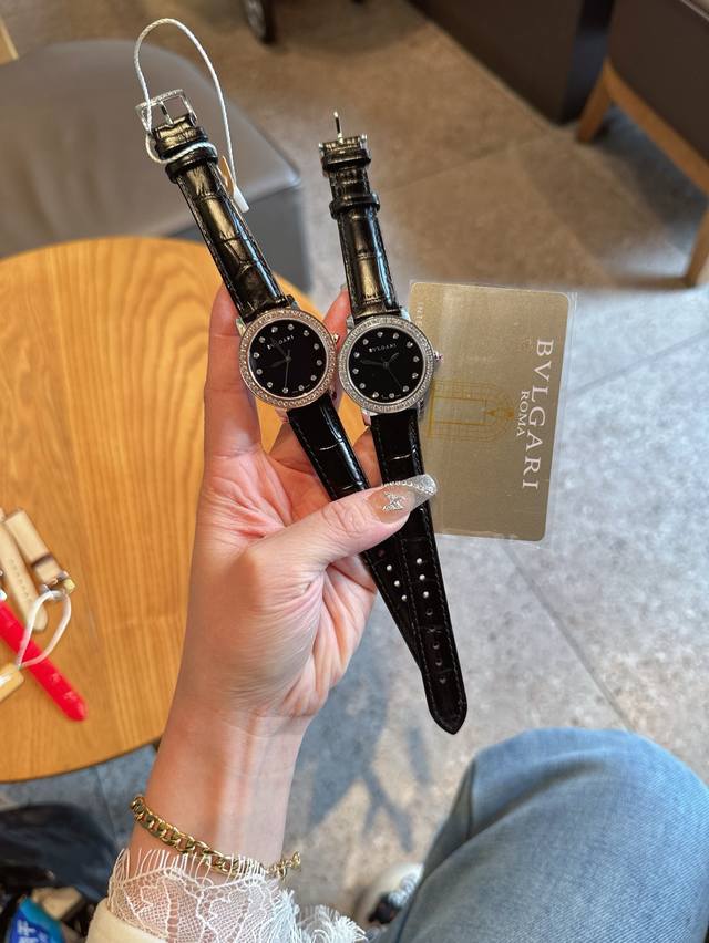 三针：白石 金钻 扣有石加+20 两针半：白石 金钻 扣有石+20 宝格丽 Bvlgaribvlgari系列 奢华品质 尽显独一无二的魅力 采用高光车蜡线竹节纹