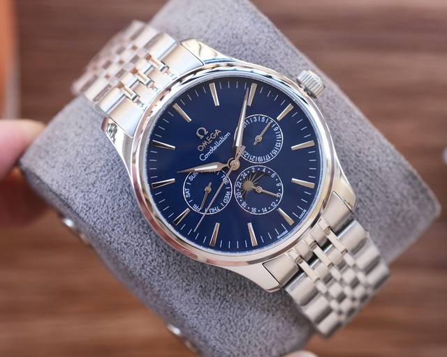 白 ，玫 ，钢带20 男人挚爱 六针腕表 最新：欧米加最佳设计独家首发 类型：精品男士腕表 表带：真牛皮316精钢表带 机芯：全自动机械机芯 镜面：矿物质强化玻